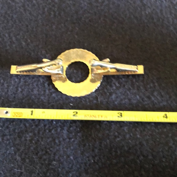 Vintage gold tone scarf clip - Picture 2 of 3